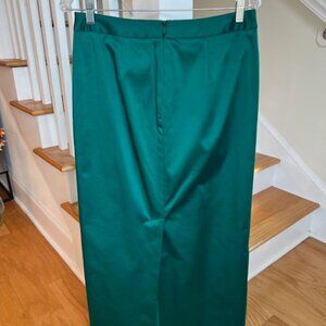 Talbots Long Satin Kelly Green Skirt, lined, Size 8 - rarely worn